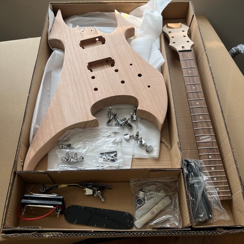 Kit chitarra elettrica - , stile